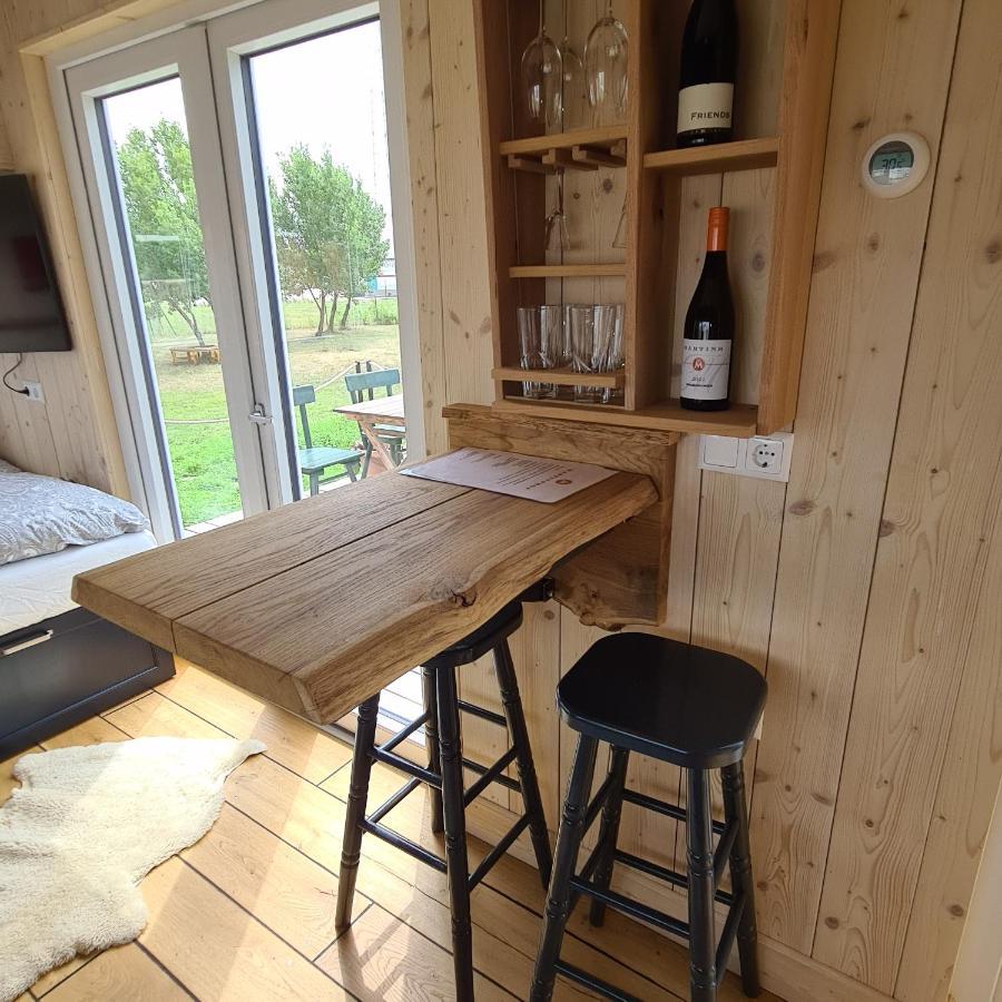 Вилла Tiny House Neusiedl an der Zaya Экстерьер фото