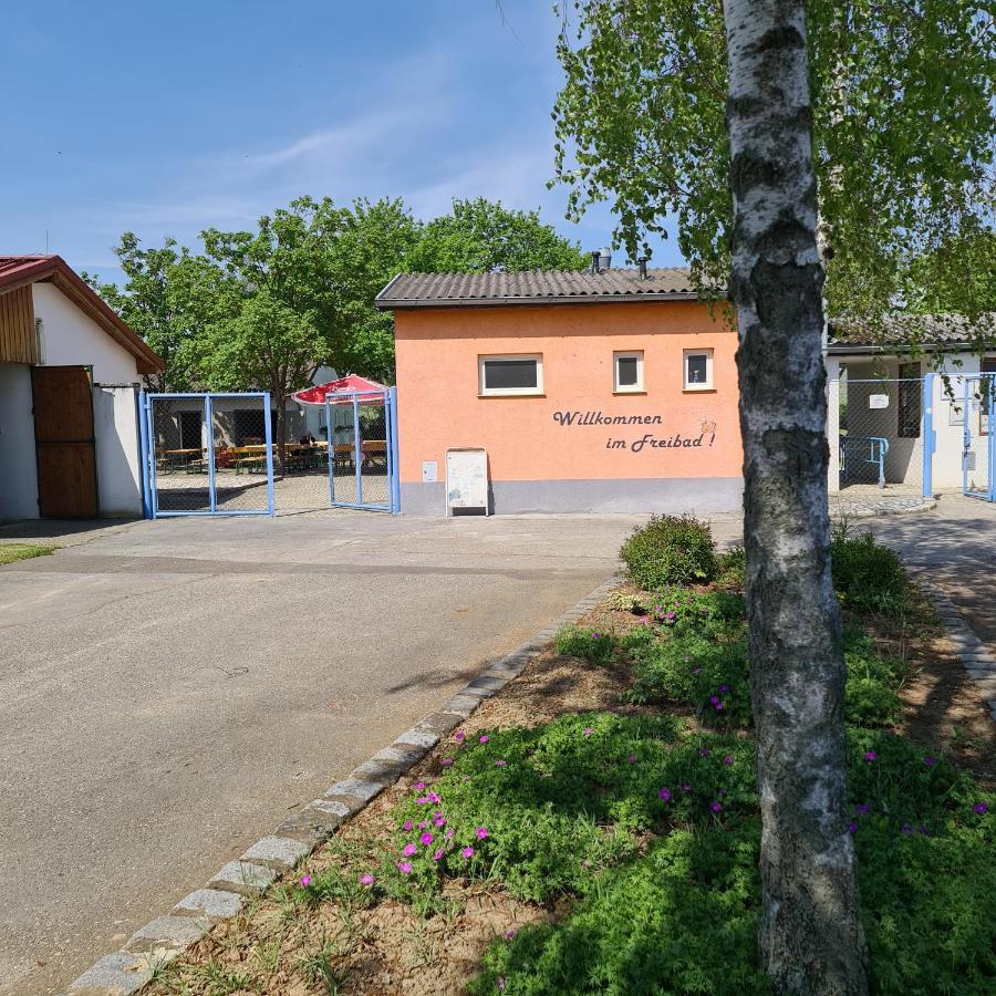Вилла Tiny House Neusiedl an der Zaya Экстерьер фото